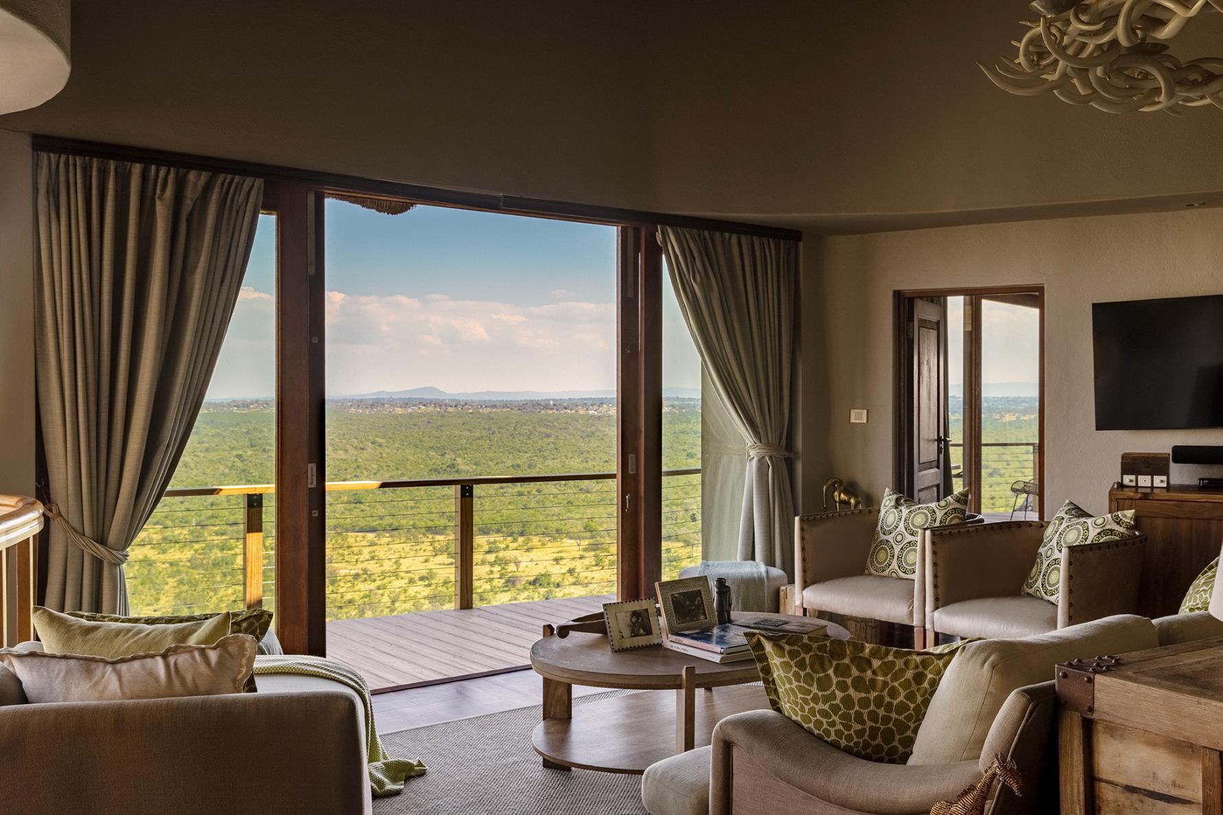 Ulusaba Rock Cliff | Photo 2