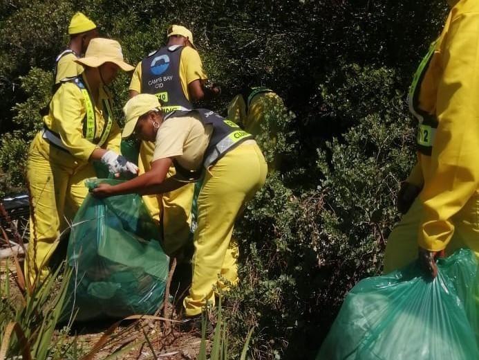 Camps Bay CID Cleaning Crew