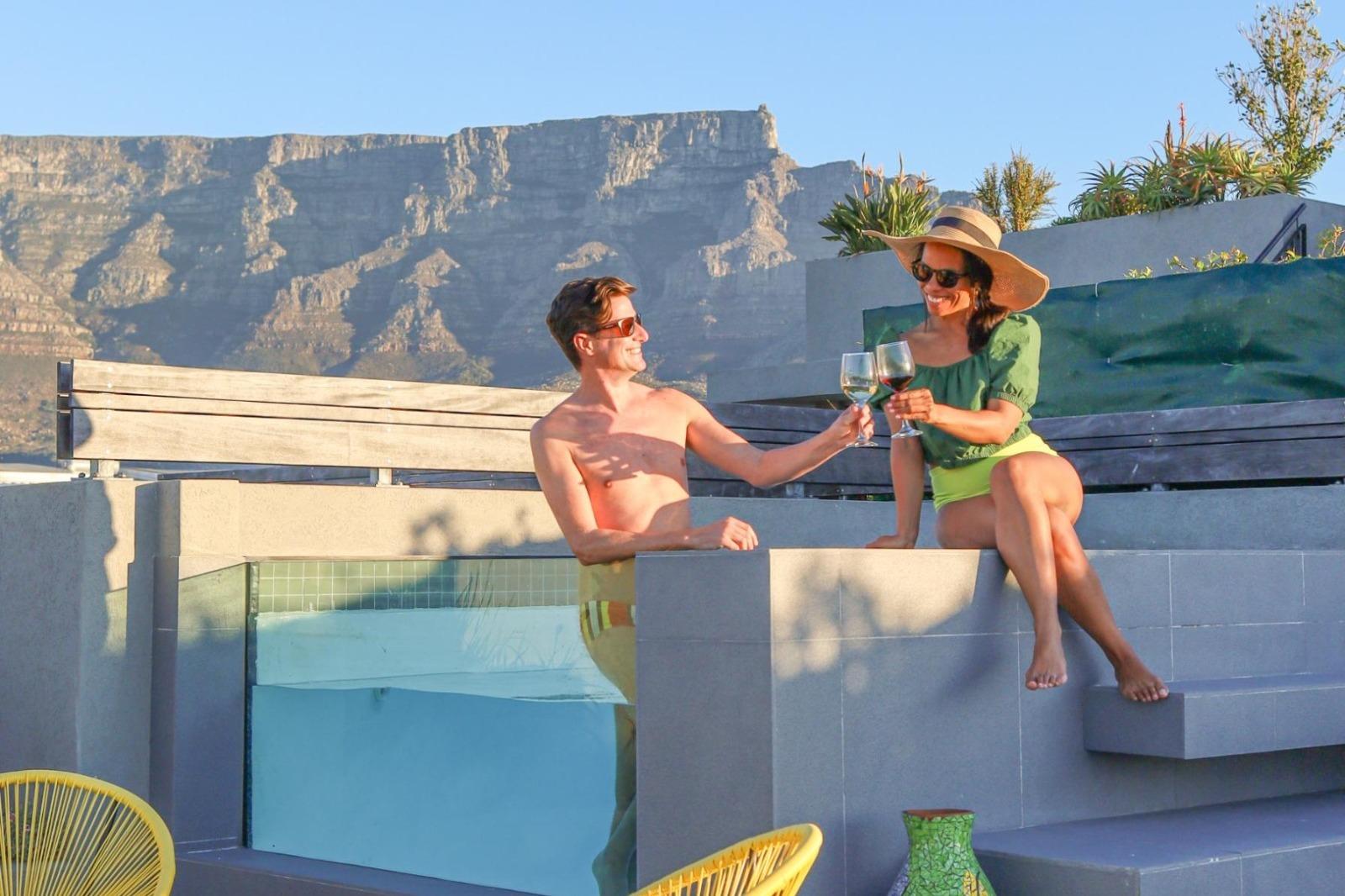 Summit on Quarter by Nox Rentals